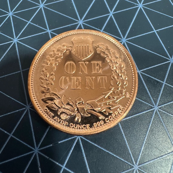 1 OZ 1877 Indian Head Cent * 1 OZ FINE COPPER ROUND In Capsule - Picture 2 of 2